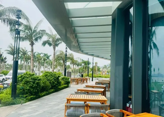 A La Cart With Bay View And Water Music Khách sạn hẻo lánh 4*